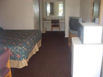 Relax Inn Benton Main image